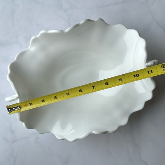 Vintage Fenton White Milk Glass Daisy & Buttons Bowl - Large - Picture 14 of 17